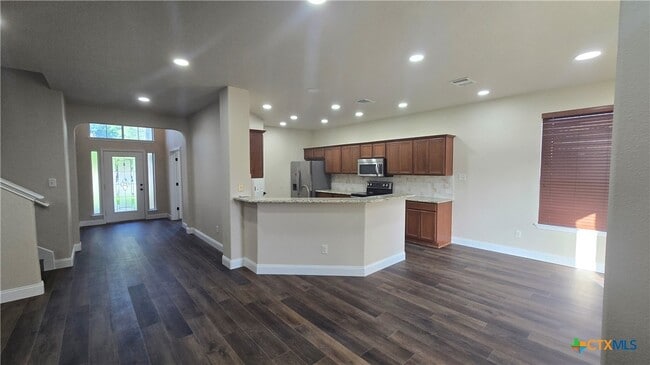 Photo - 235 Lottie Ln