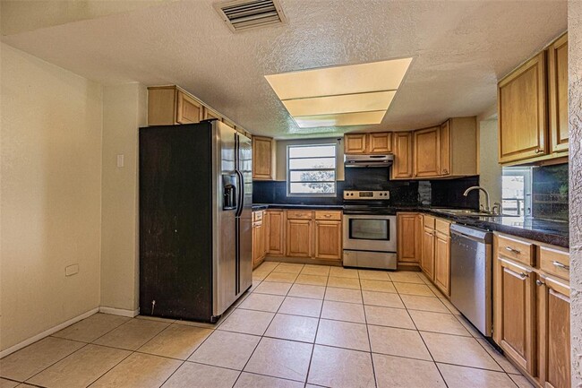 Photo - 4149 Floramar Terrace