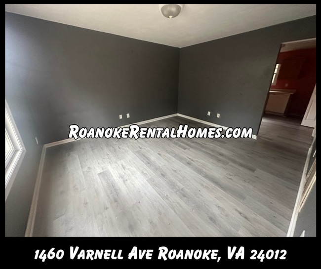 1460-1462 Varnell Ave, NE - 1460-1462 Varnell Ave, NE Apartment Unit 1462 Varnell Ave NE