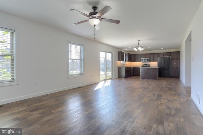 Photo - 100 Bamboo Wy