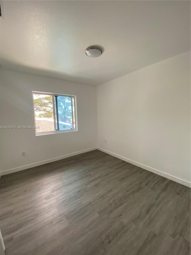 Photo - 1781 NW 65th St Unidad 1783