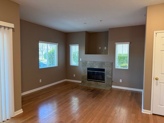 Photo - 26466 Arboretum Way Unit 26466 Arboretum Way #2301