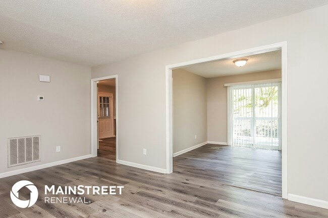 Photo - 8 Wetherburn Pl