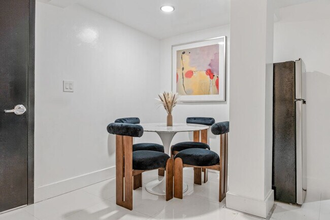 Photo - 420 Collins Ct Unidad SI ID1573169P