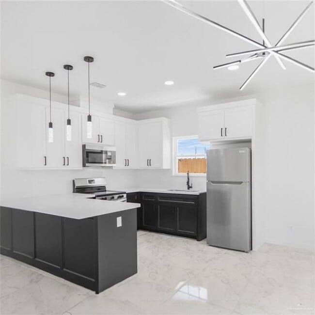 Photo - 5 N Alexandrite Ave Unidad 1