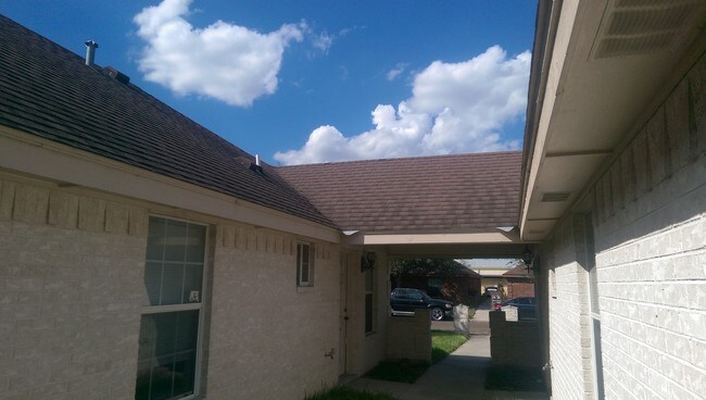 Photo - 825 W Bronze Dr Unit 1