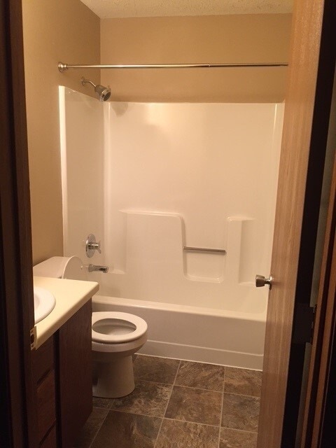 Suncrest Apartments
