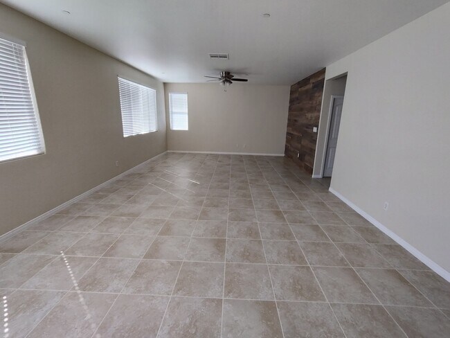 Photo - 5421 Carrotwood Ave