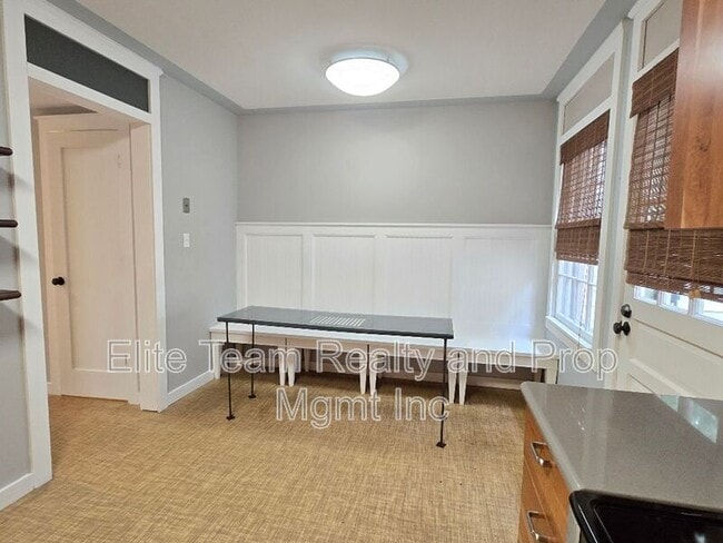 Photo - 3722 Park Rd