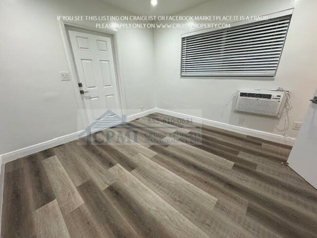 9 SW 10th St