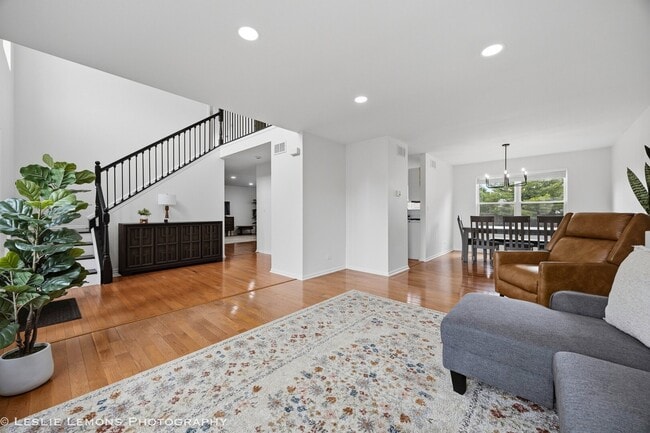 Photo - 6816 Twin Falls Dr