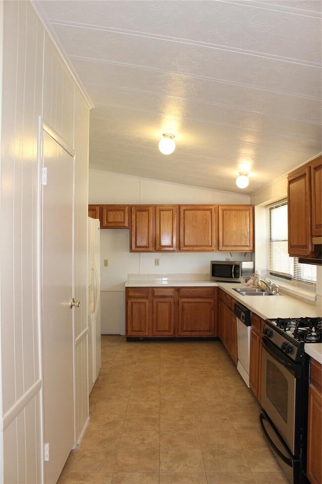 Photo - 14111 S Green Hills Loop