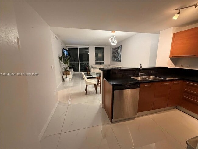 Photo - 253 NE 2nd St Unit 1204