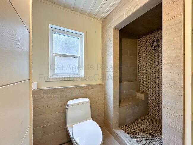 Photo - 244 Colgate Ave