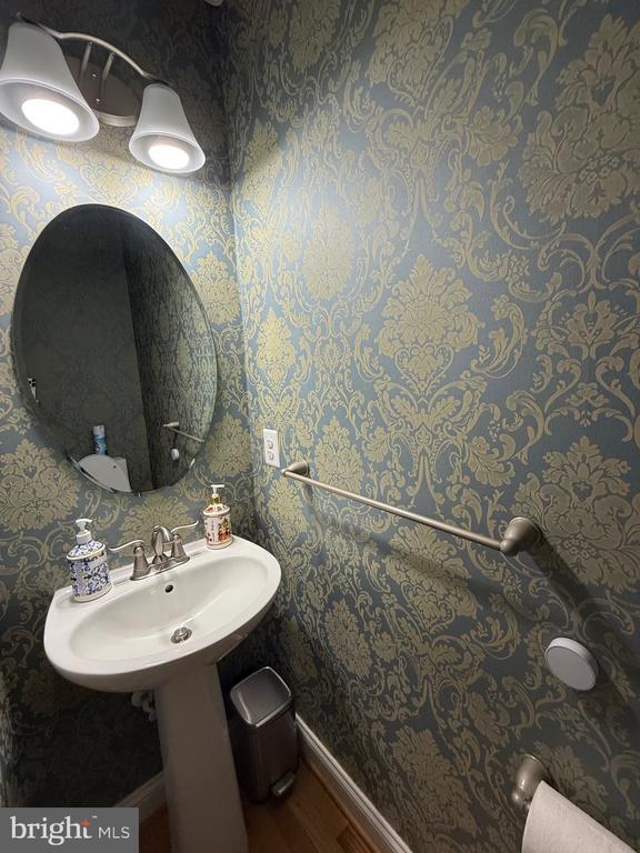 Photo - 315 Quarry Point Rd