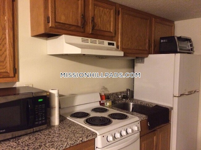 Photo - 8 Wait St Apartment Unit B1
