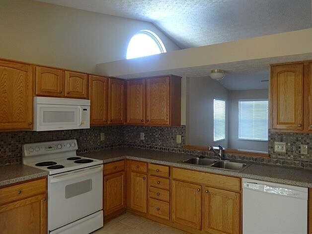 Photo - 7898 Antonio Ln