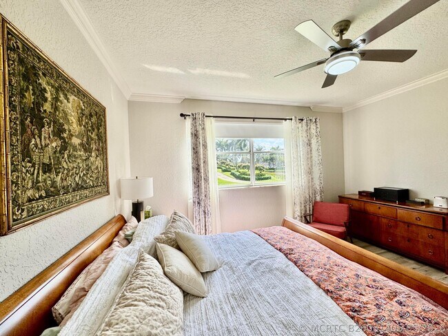 8082 Aberdeen Dr Unit 102