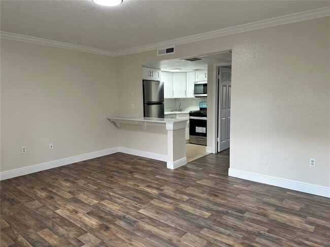 Photo - 122 Water Front Way Unit 170