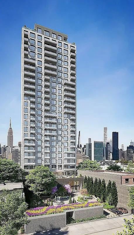 Building Photo - 45-30 Pearson St Unit PH4C