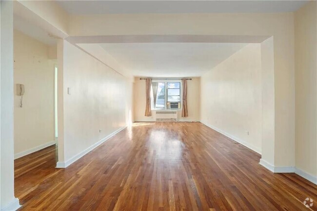 Building Photo - 3165 Nostrand Ave Rental