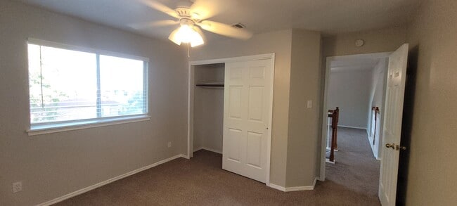 Photo - Beautiful Home in Woodlake Park!