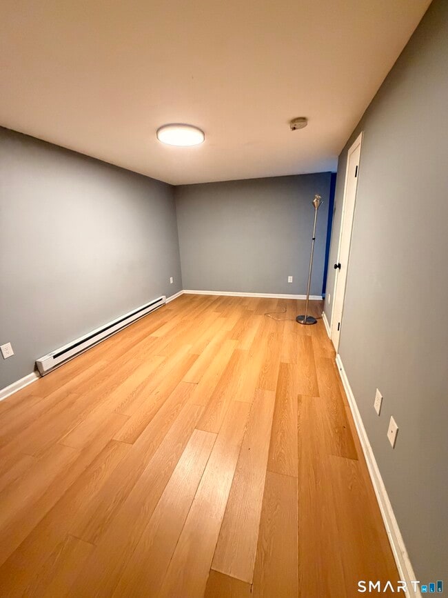 Photo - 126 E Liberty St