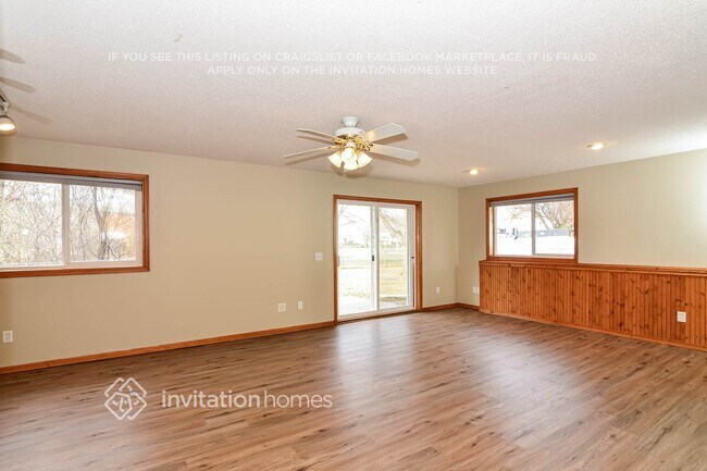 Photo - 12272 Quinn St