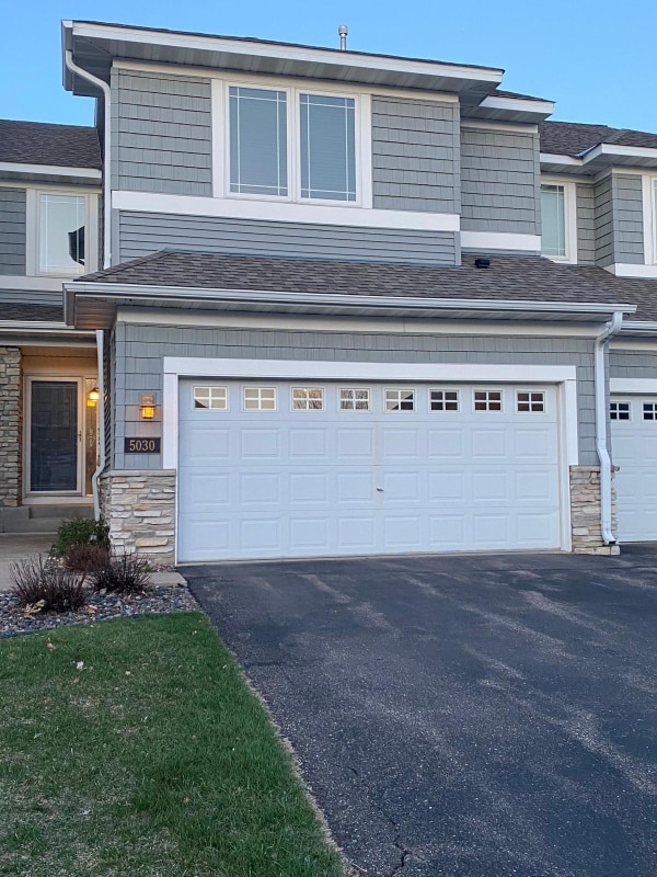 Building Photo - 5030 Archer Ln N