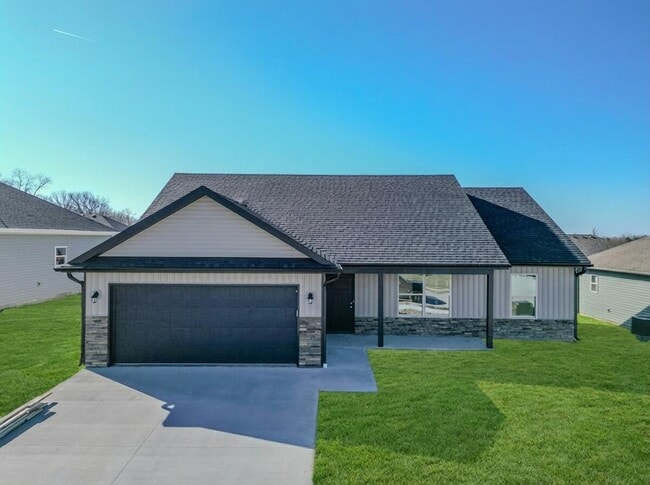 Photo - 3324 Naples Dr