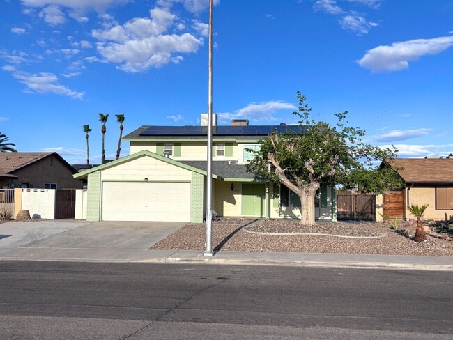 Building Photo - 4 Bedroom Home located Near Alta and the 95 Freeway in Mature Neighborhood with no HOA. HOME HAS ...