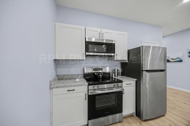 Photo - 3982 Superior Ave Unit 1w