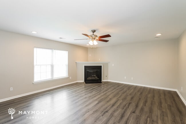 228 Myrtle Way