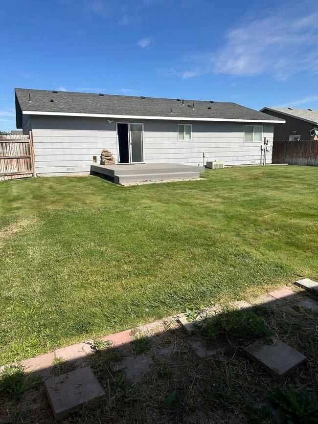 Photo - 2 Bedroom 2 Bathroom Home for Rent