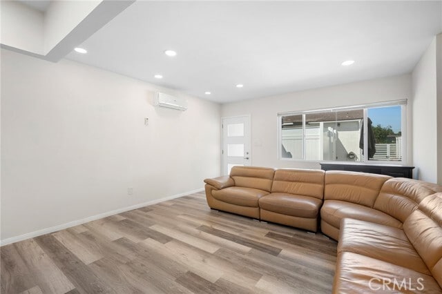 Photo - 614 N 4th St