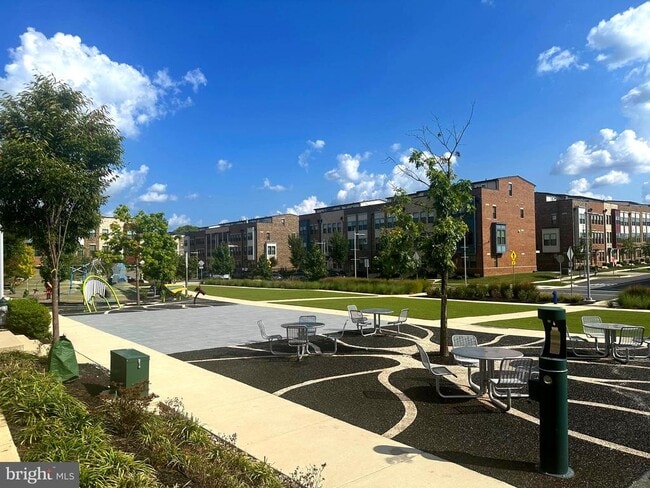 Photo - 4726 Towne Park Rd