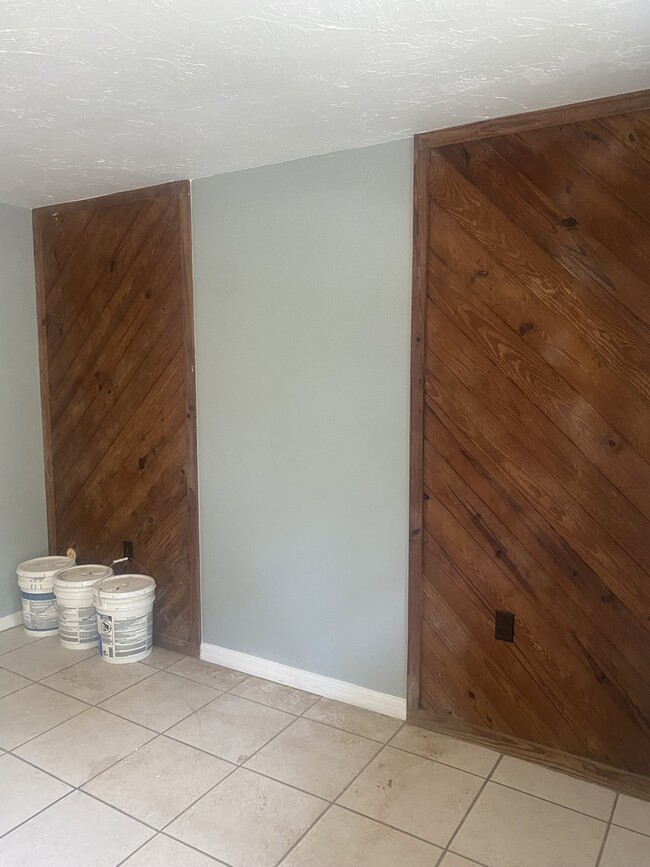 Photo - 2420 Tanglewood St