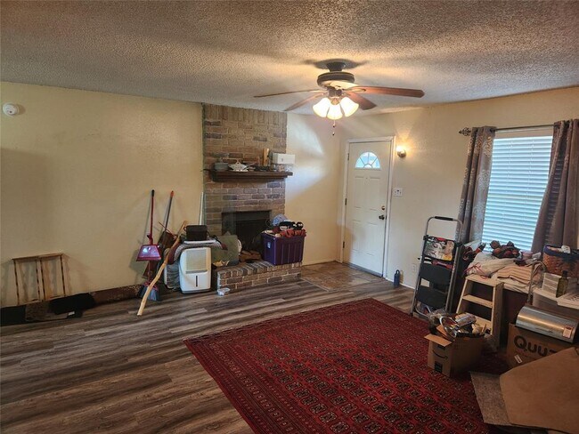 Photo - 601 Thelma Dr