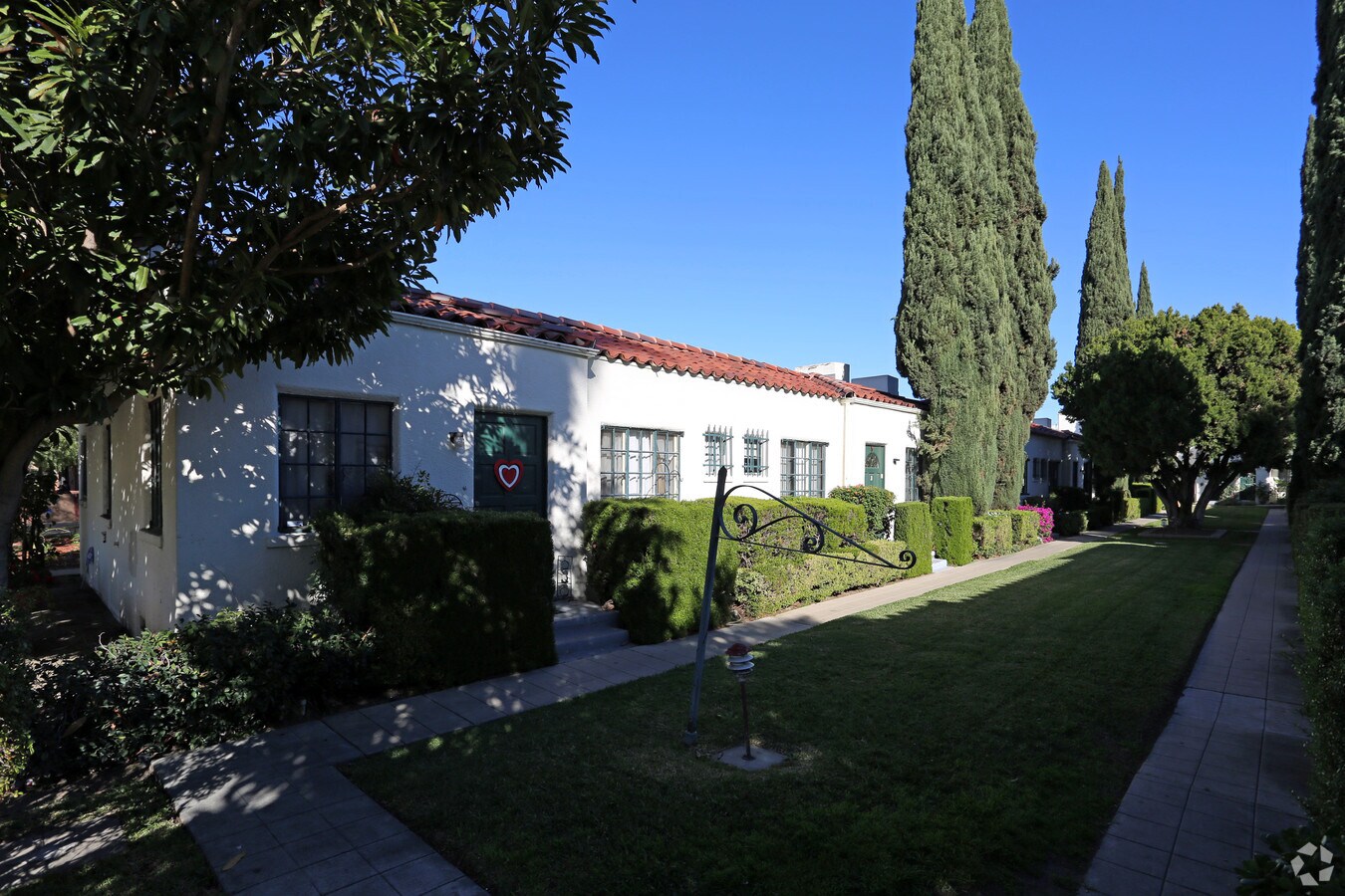 Photo - Las Casitas Apartments