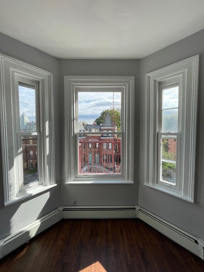 295 Liberty St Unit 3