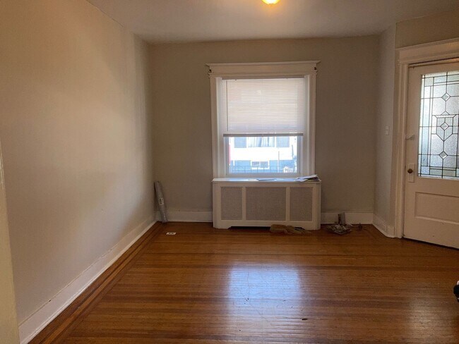 Photo - Two-Story Cobbs Creek 3bd/1bth