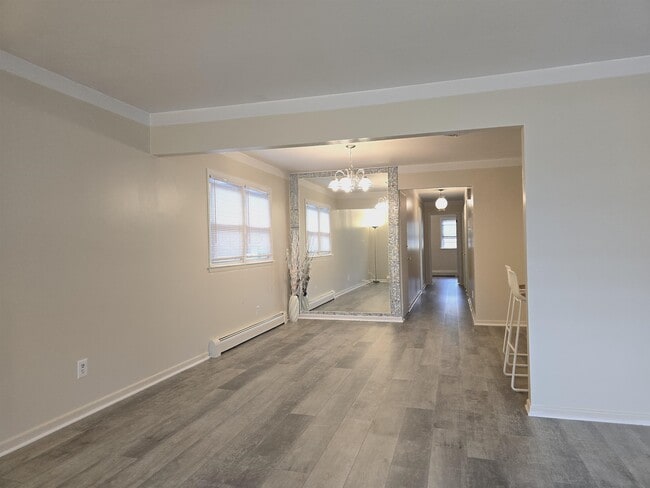 Photo - 1000 Avenue C