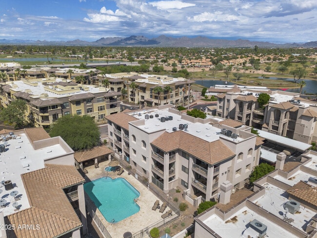 Building Photo - 7609 E Indian Bend Rd Unit 2014 Rental