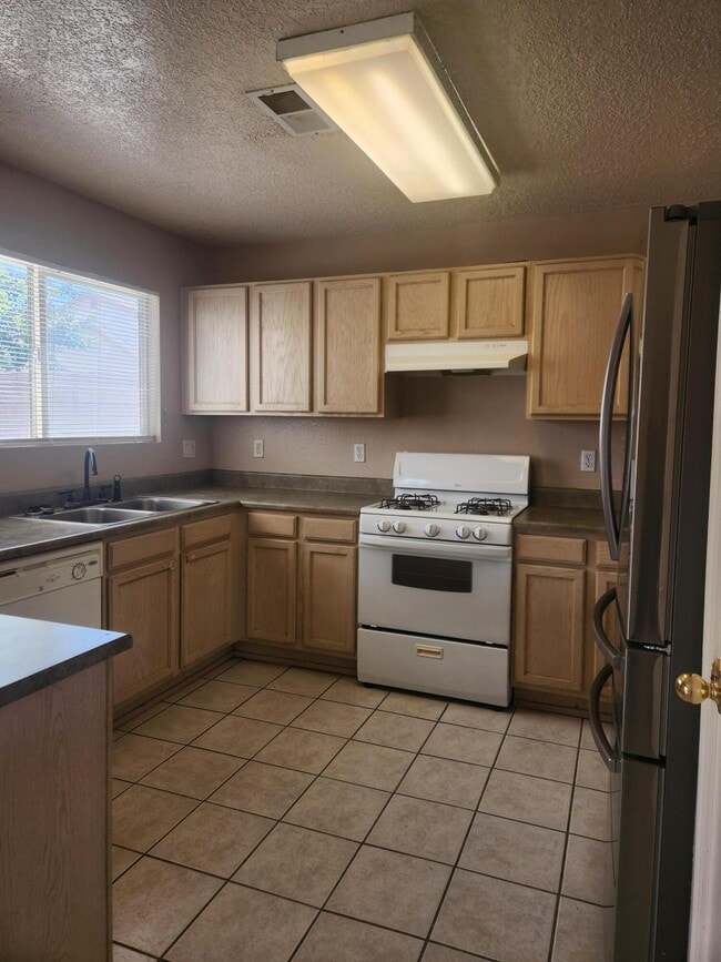 Photo - 8404 Casa Morena Ct NW