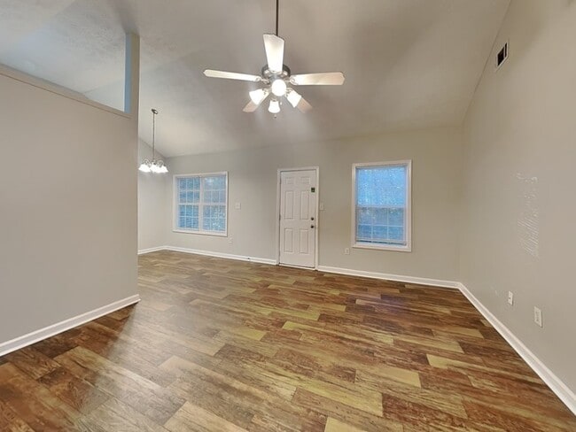 Photo - 9154 Jefferson Village Dr SW