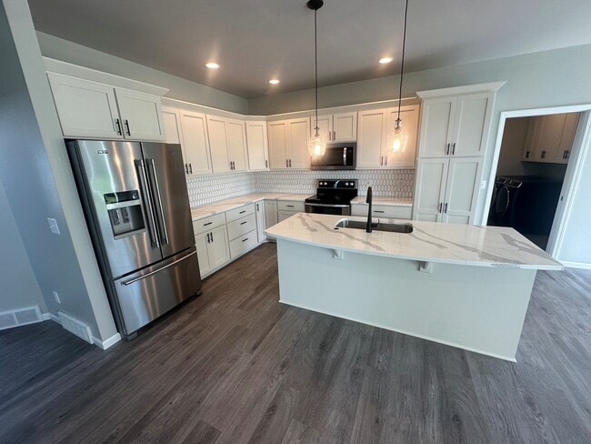 533 Redan Dr
