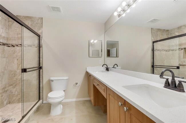 Building Photo - 9025 Colby Dr Unit 2111