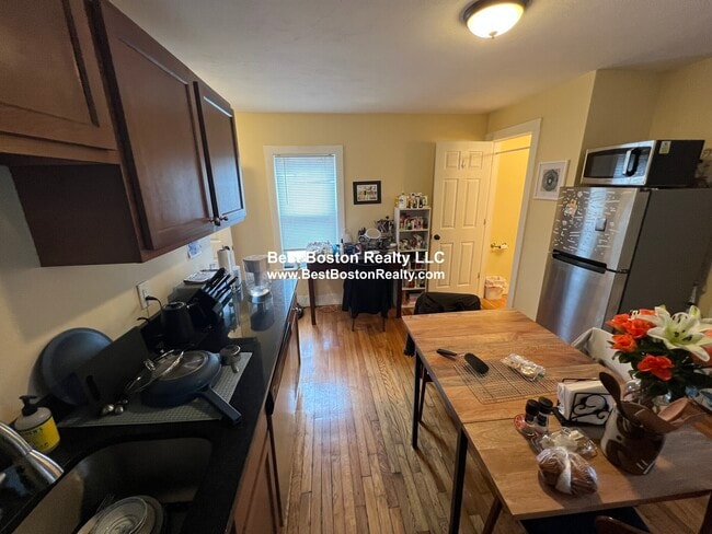 Photo - 5-7 Blake St. Unit 4 Unit 4