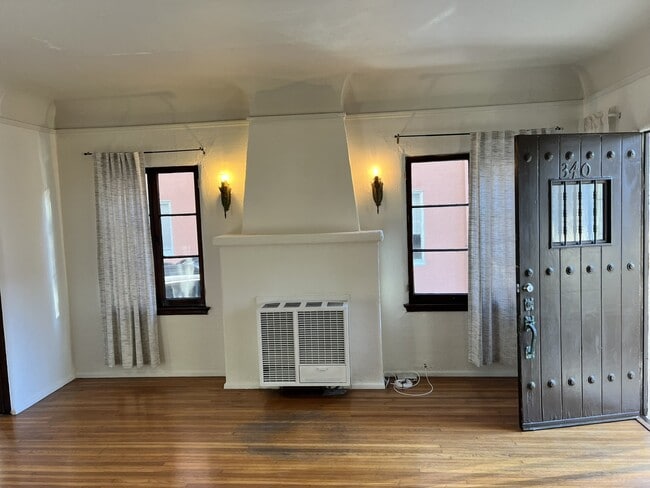 Photo - 340 Obispo Ave