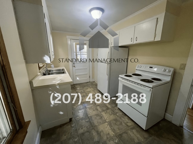 Building Photo - 4 Pierce St Unit 2